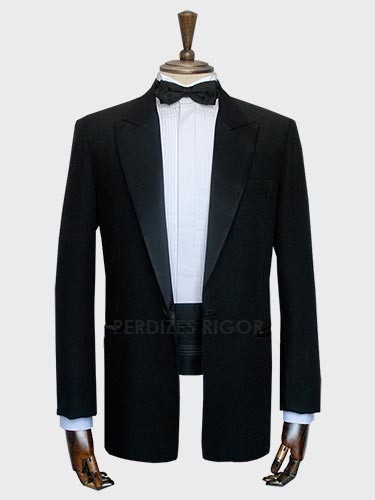 Aluguel de Smoking Black Tie Tradicional